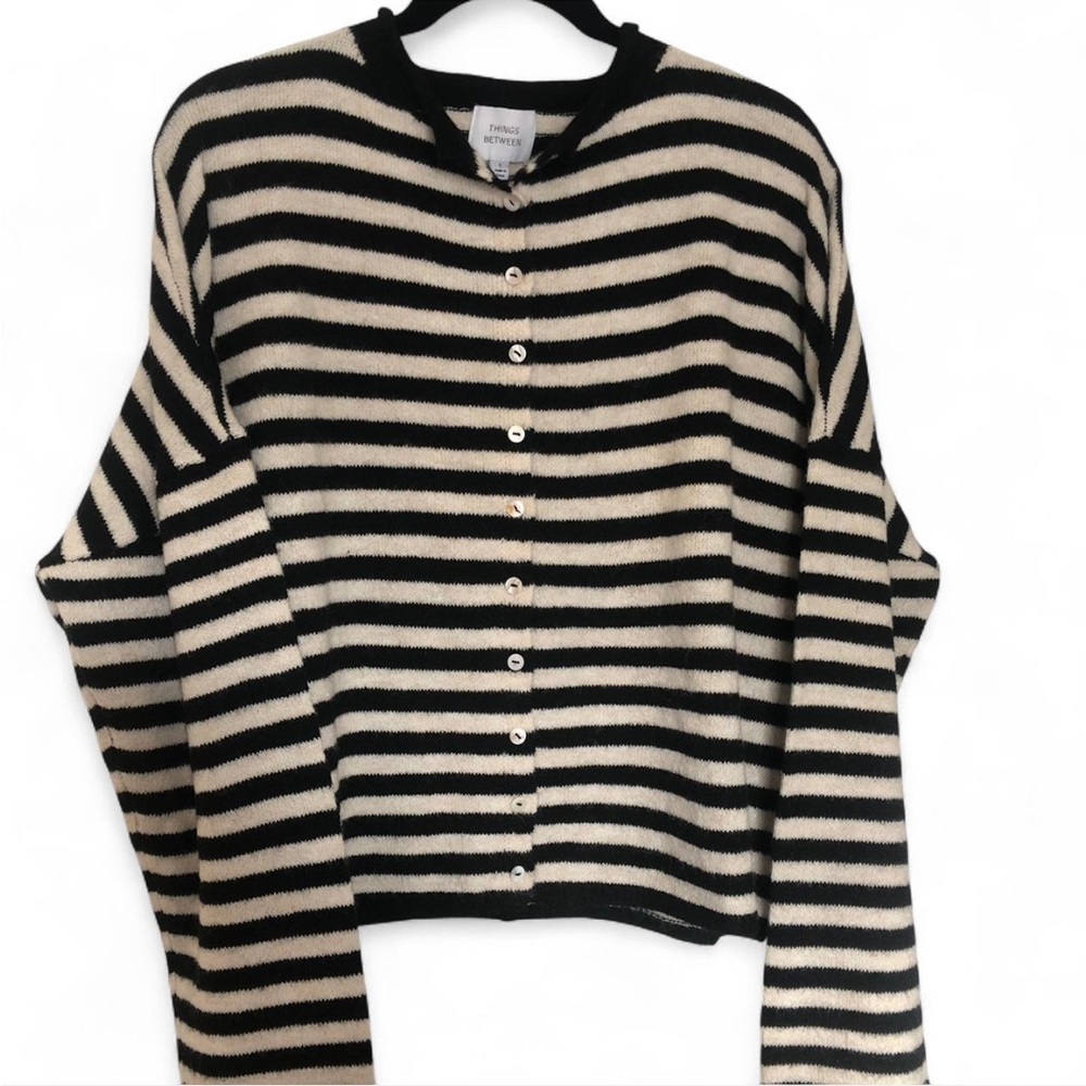 THINGS BETWEEN Stripe Black and White Cardigan Size Large
